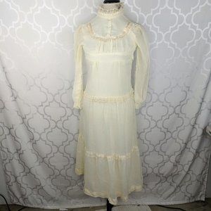 Vintage Cream Prairie Dress